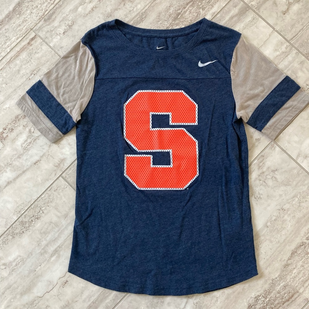 Small Syracuse Orange / Nike T-shirt